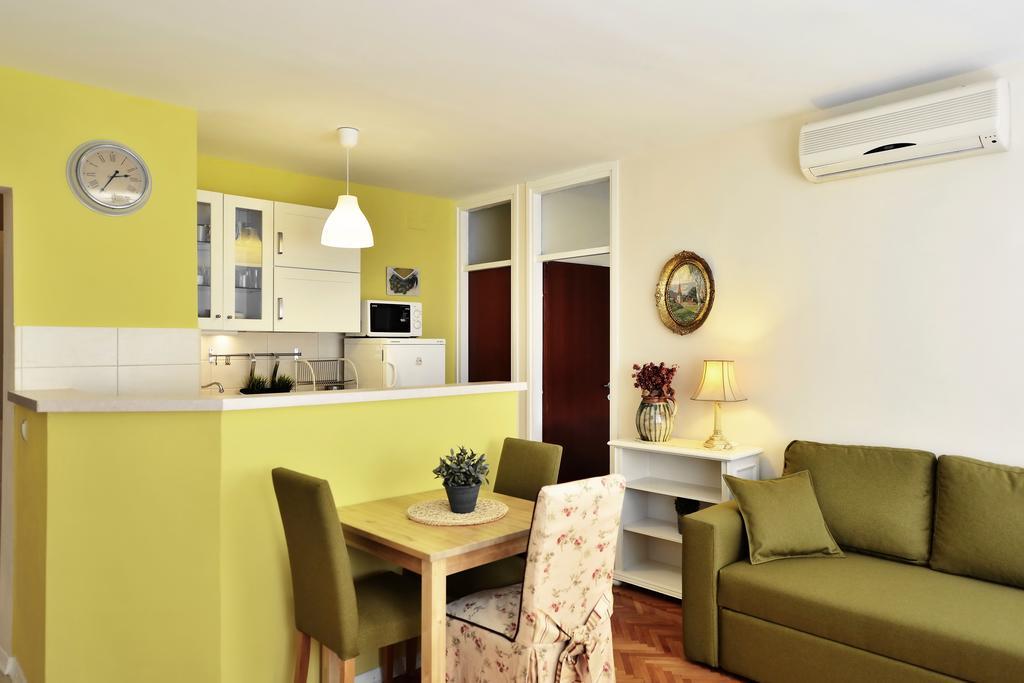 Apartments Zoran Split Exterior foto